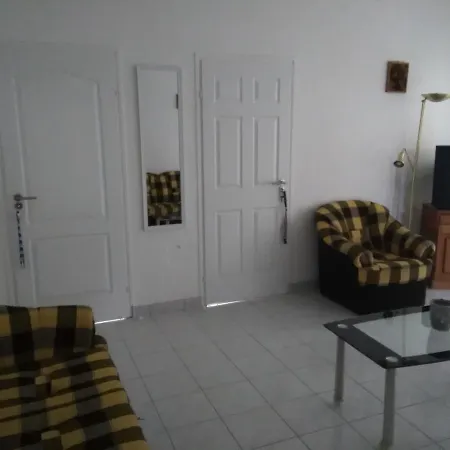 Muskati Apartman.hunyadi.ut.6.sz. Appartement Paks