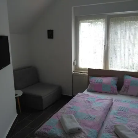Muskati Apartman.hunyadi.ut.6.sz. Appartement *